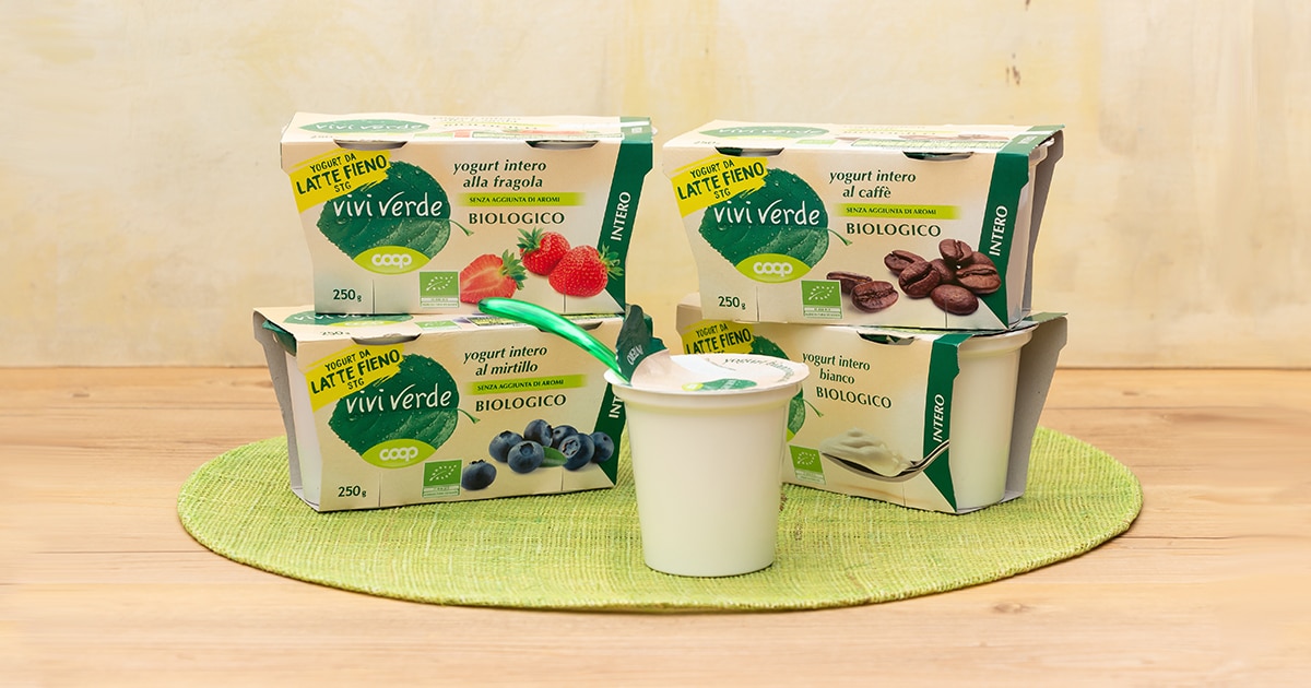 Tre pratiche idee per riusare i vasetti dello yogurt